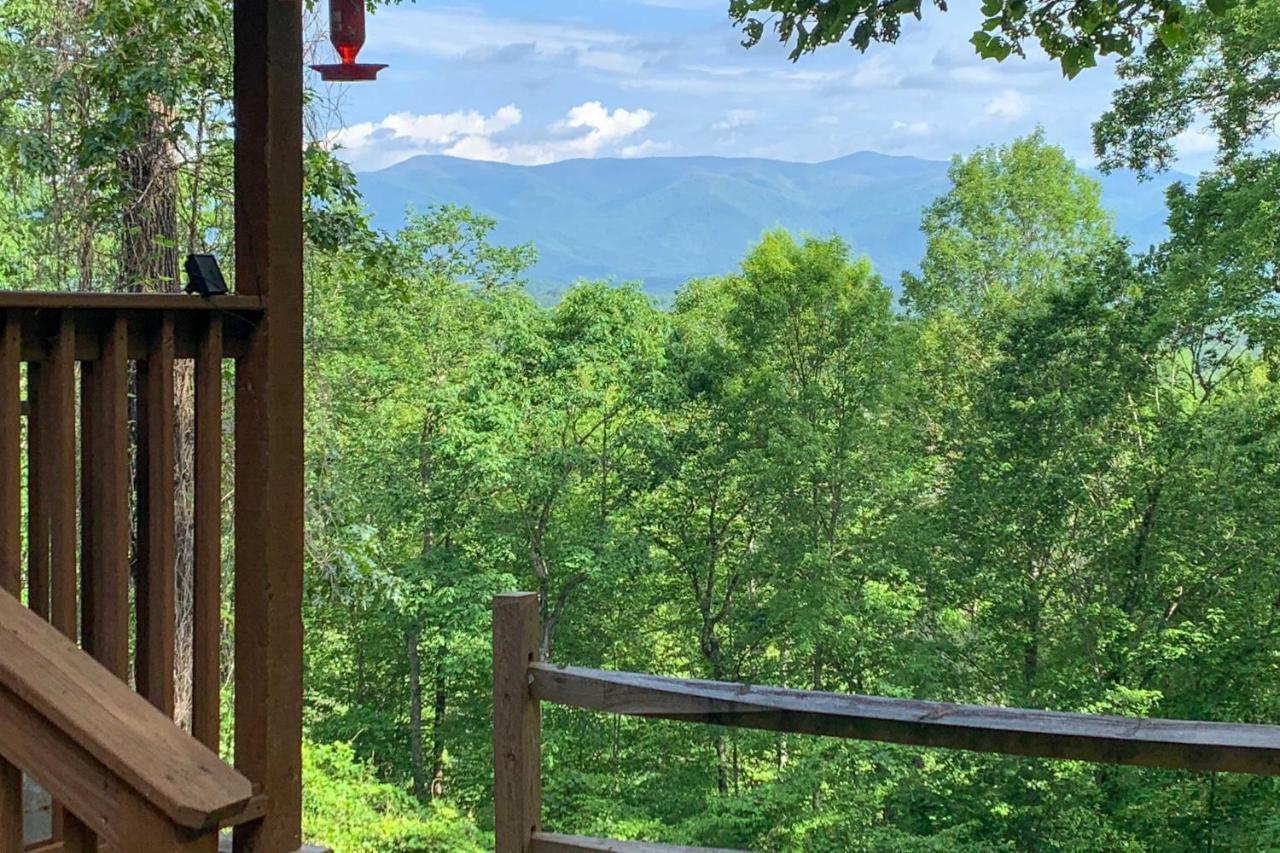 Vila Cozy Cabin With Hot Tub And Smoky Mountain Views! Bryson City Exteriér fotografie